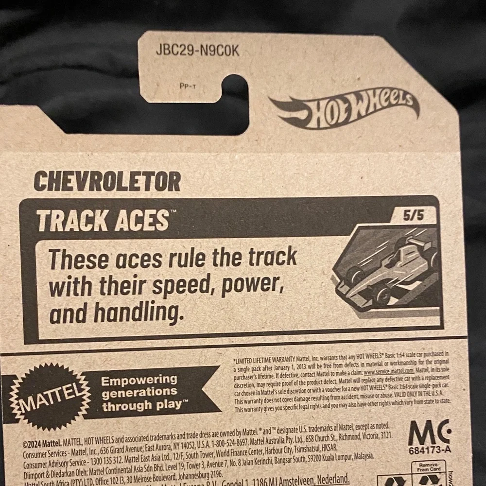 Hot Wheels Track Aces Car Treasure Hunt